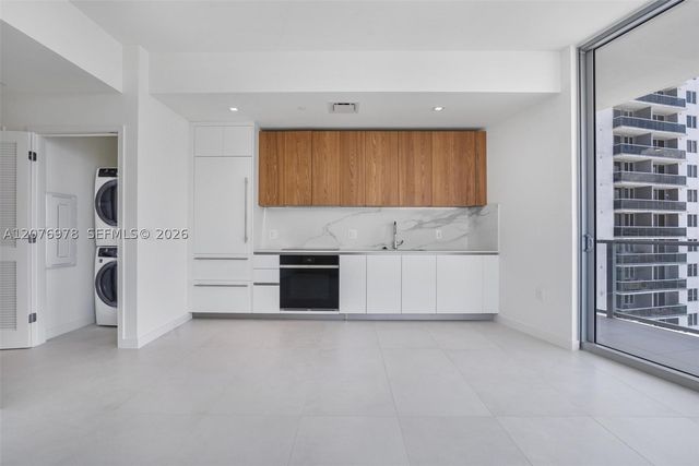 1400 Biscayne Blvd 2507, Miami, FL 33132