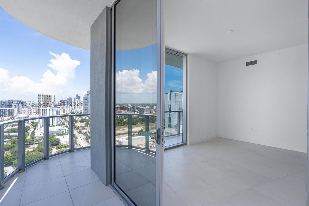 1400 Biscayne Blvd 2507, Miami, FL 33132