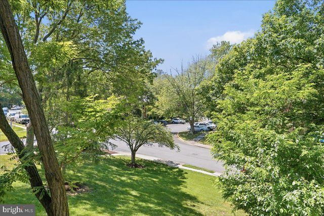 6326 FENESTRA CT, Burke, VA 22015
