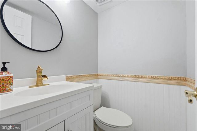 6326 FENESTRA CT, Burke, VA 22015