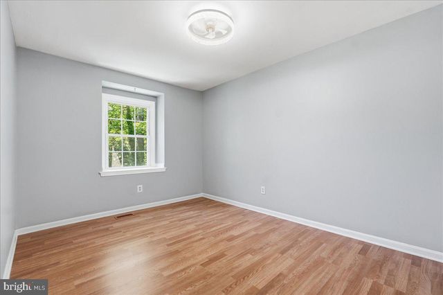 6326 FENESTRA CT, Burke, VA 22015