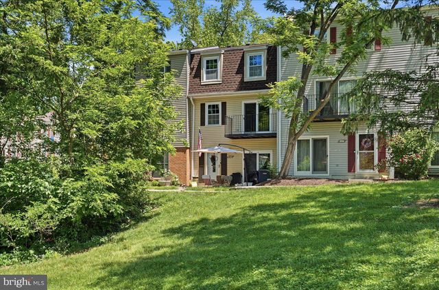6326 FENESTRA CT, Burke, VA 22015