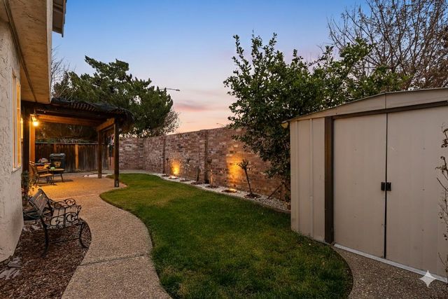 1974 Paradise Valley Ct, Tracy, CA 95376