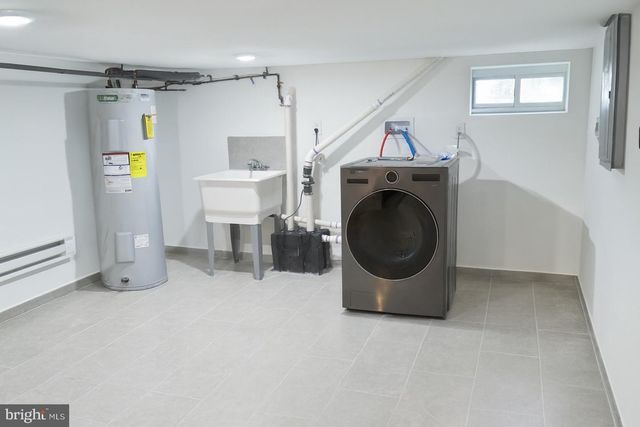 6774 MARSDEN ST, Philadelphia, PA 19135