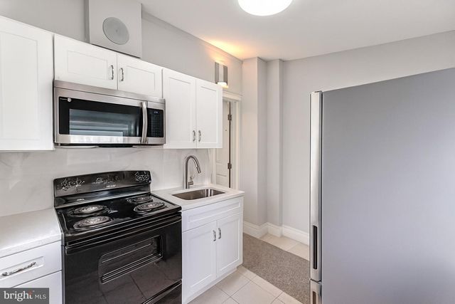 6774 MARSDEN ST, Philadelphia, PA 19135