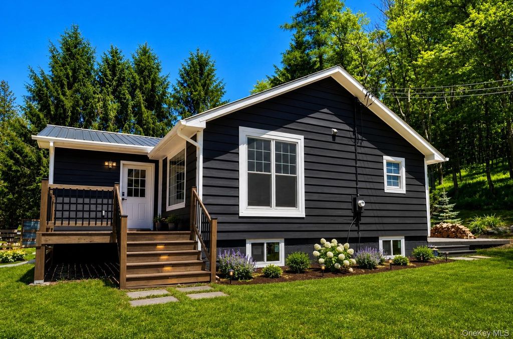 36 Old Route 17, Livingston Manor, NY 12758