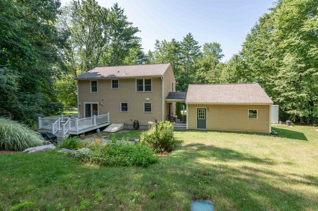 21 Marty Drive, Merrimack, NH 03054