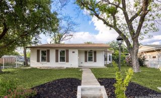 369 W Mandalay, San Antonio, TX 78212