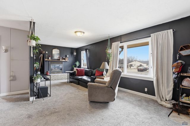 408 E ST ANNE, Rapid City, SD 57701