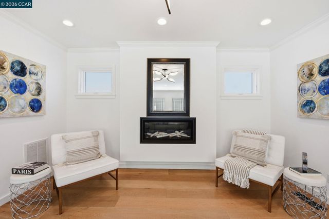 1036 Ramona Ave, Albany, CA 94706