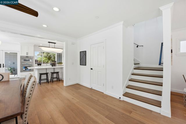 1036 Ramona Ave, Albany, CA 94706