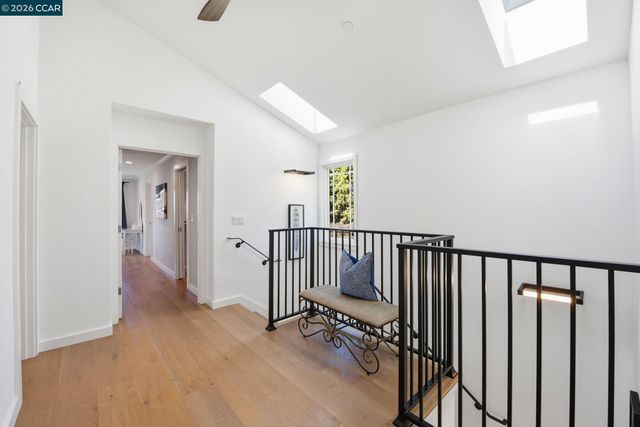 1036 Ramona Ave, Albany, CA 94706