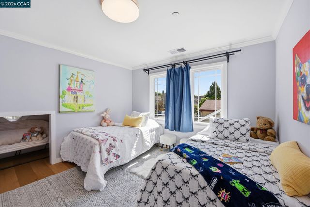 1036 Ramona Ave, Albany, CA 94706