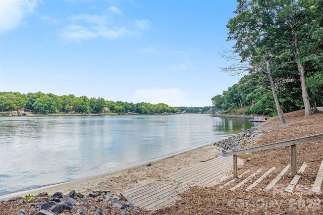 31002 Executive Point, Fort Mill, SC 29708