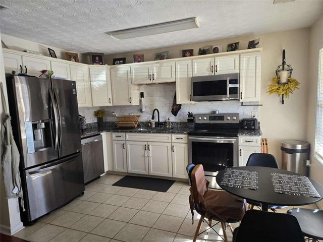 125 Sampson Court, Covington, GA 30016