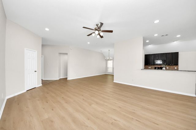 6431 Westward Wood Way, Humble, TX 77338