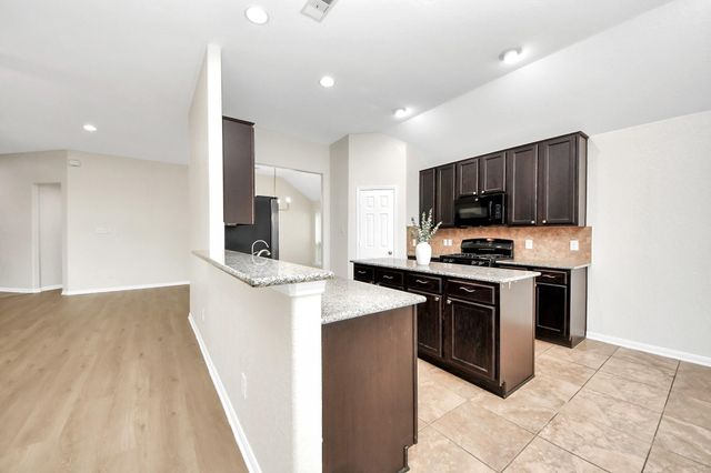 6431 Westward Wood Way, Humble, TX 77338