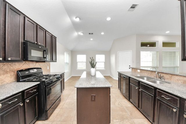 6431 Westward Wood Way, Humble, TX 77338