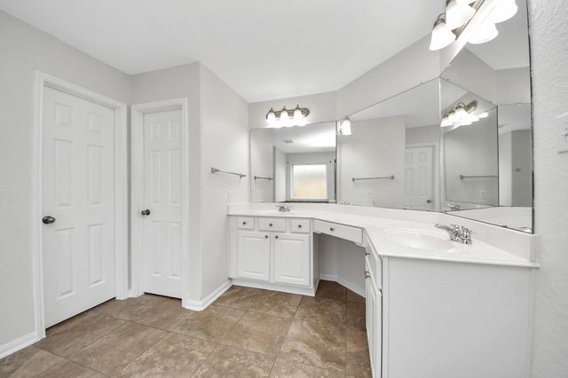 6431 Westward Wood Way, Humble, TX 77338