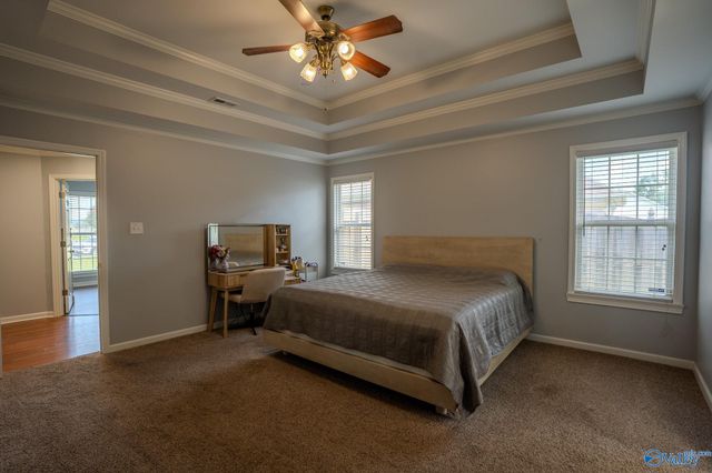 1404 Lake Pointe Drive SW, Decatur, AL 35603