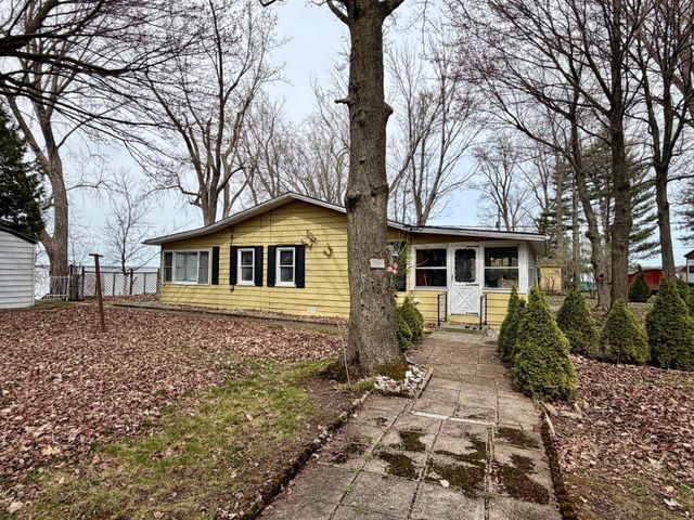 33 Leo Drive, Swanton, VT 05488