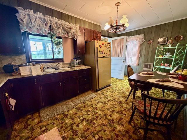 33 Leo Drive, Swanton, VT 05488