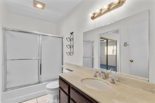 13100 Bromont Avenue 15, Sylmar, CA 91342