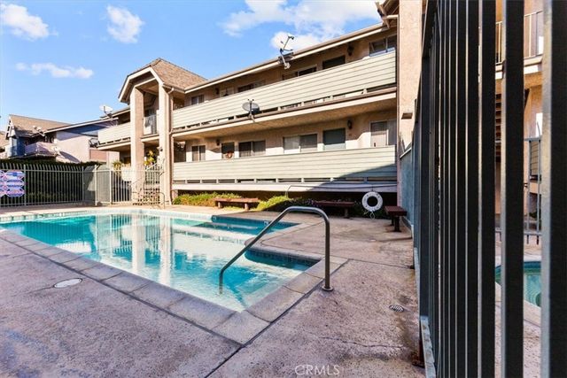 13100 Bromont Avenue 15, Sylmar, CA 91342