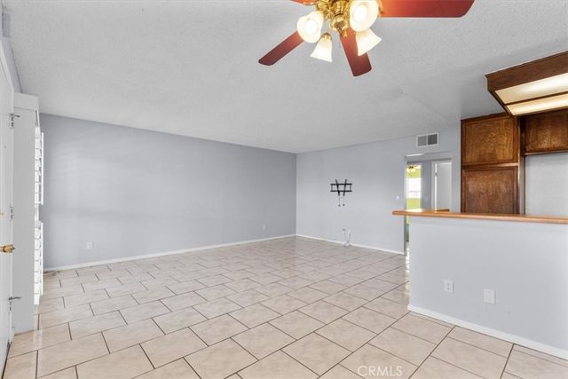 13100 Bromont Avenue 15, Sylmar, CA 91342