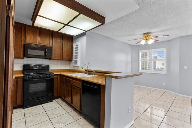 13100 Bromont Avenue 15, Sylmar, CA 91342