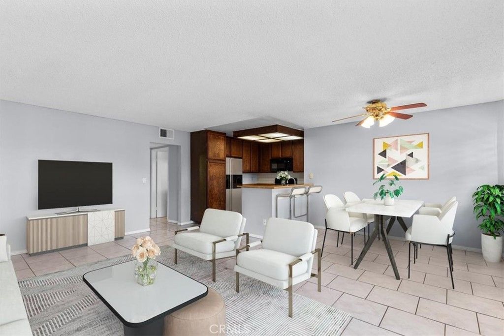 13100 Bromont Avenue 15, Sylmar, CA 91342