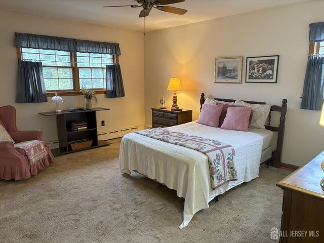 7 Walnut Street, East Brunswick, NJ 08816