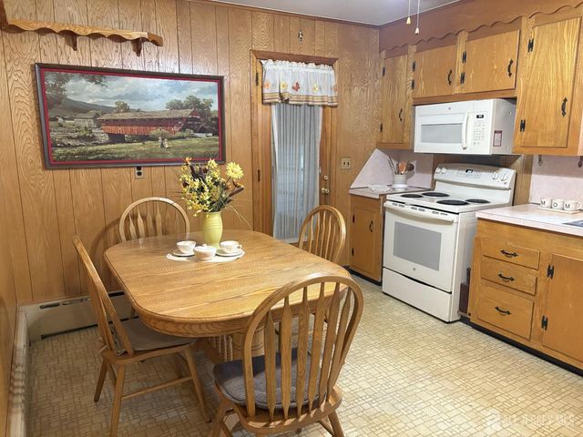 7 Walnut Street, East Brunswick, NJ 08816