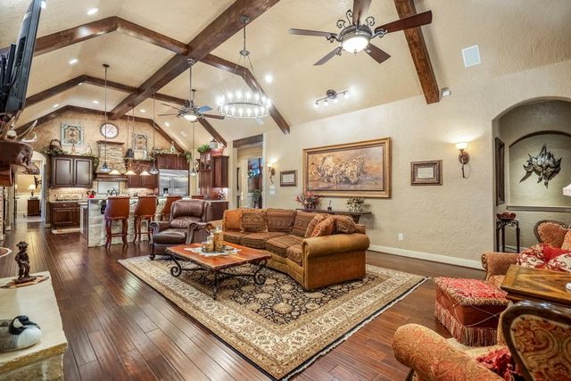 10135 Banestone Boulevard, Tomball, TX 77375