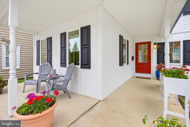 20 WILLOW ST, Lititz, PA 17543