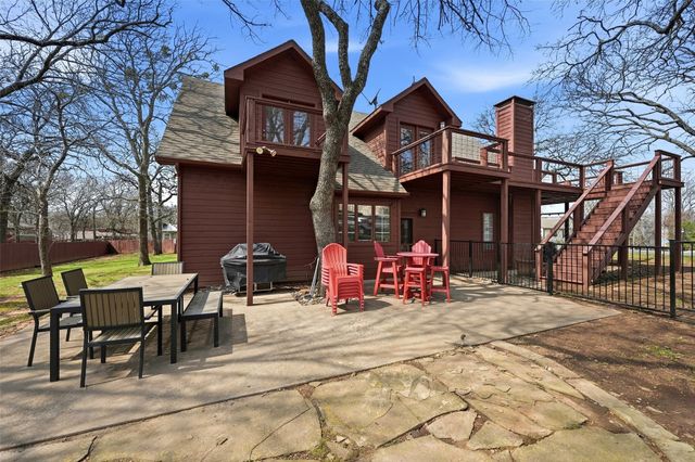 129 Eagleview Circle, Pottsboro, TX 75076