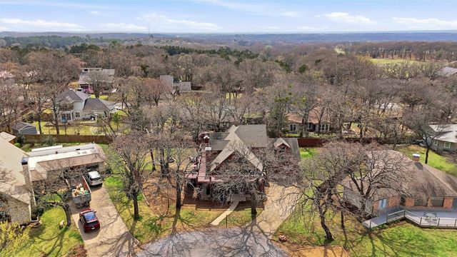 129 Eagleview Circle, Pottsboro, TX 75076