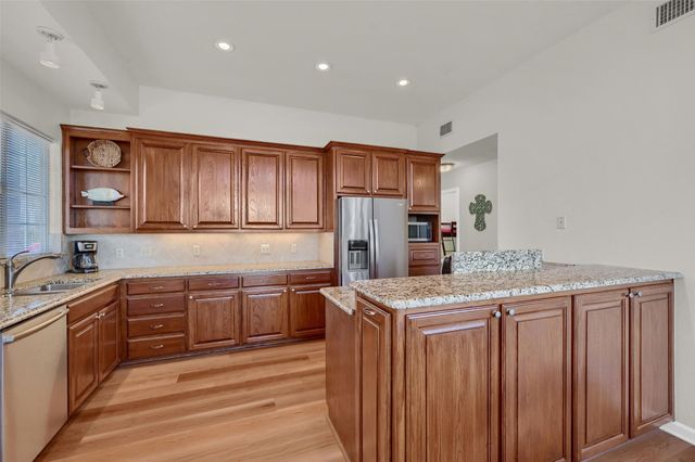 129 Eagleview Circle, Pottsboro, TX 75076