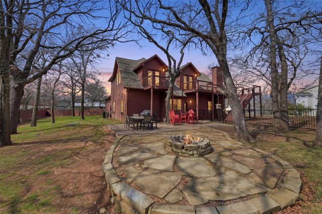 129 Eagleview Circle, Pottsboro, TX 75076