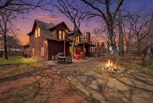 129 Eagleview Circle, Pottsboro, TX 75076