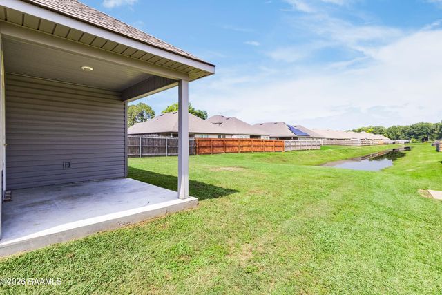 105 Chestnut Oak Drive, Lafayette, LA 70507