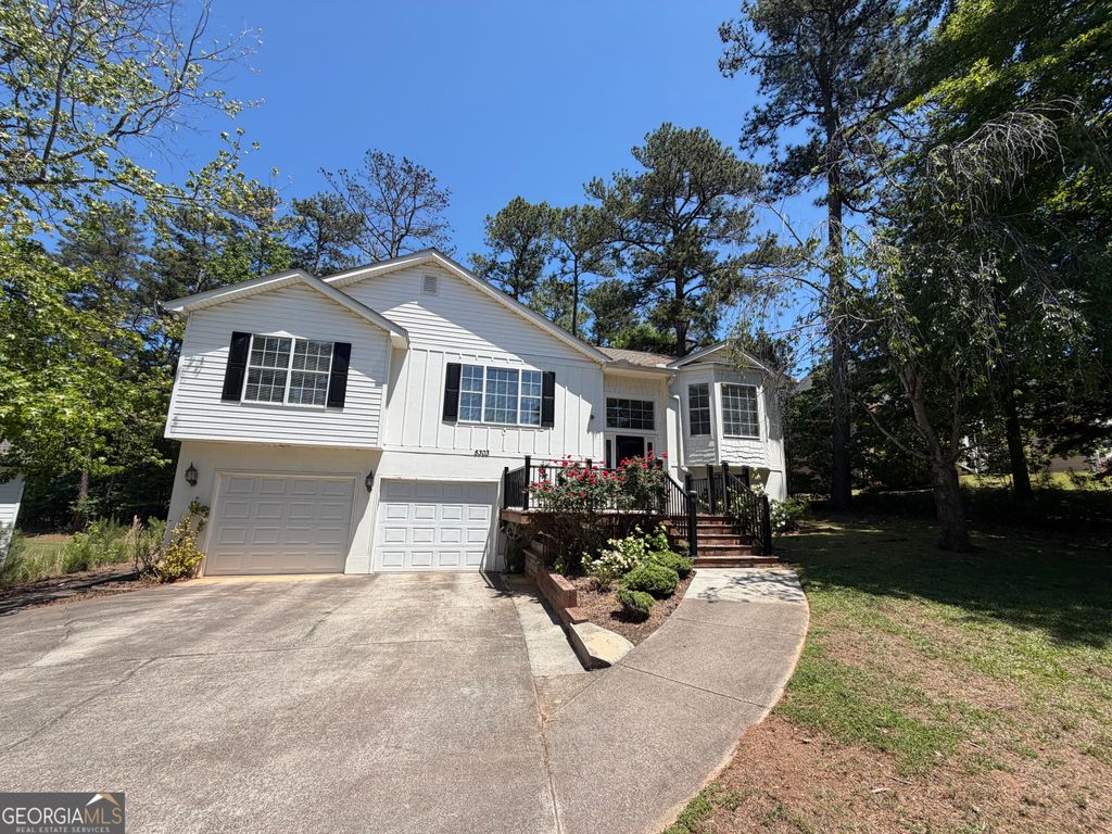 5303 Greenway Drive, Villa Rica, GA 30180