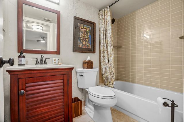 3939 NE 5th Avenue F103, Boca Raton, FL 33431