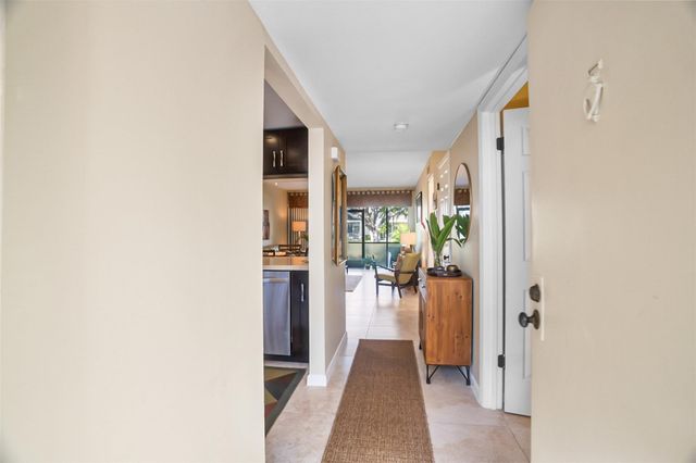 3939 NE 5th Avenue F103, Boca Raton, FL 33431