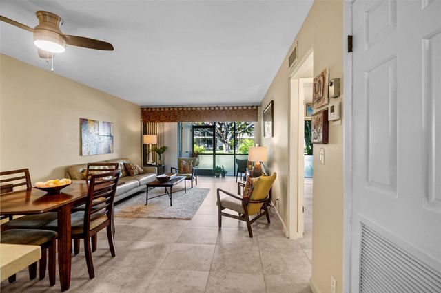 3939 NE 5th Avenue F103, Boca Raton, FL 33431