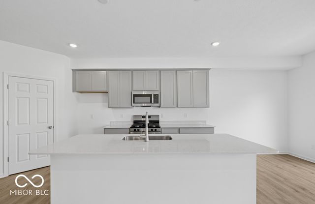 17546 Ebling Trail, Westfield, IN 46062
