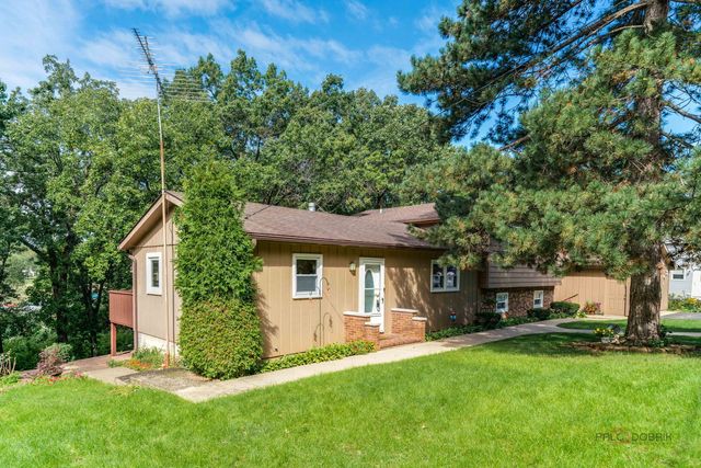 39152 N West End Drive, Spring Grove, IL 60081