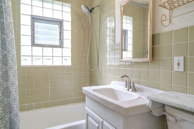 39152 N West End Drive, Spring Grove, IL 60081
