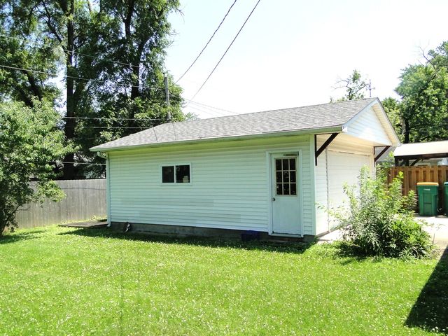 112 Fairlane Drive, Joliet, IL 60435