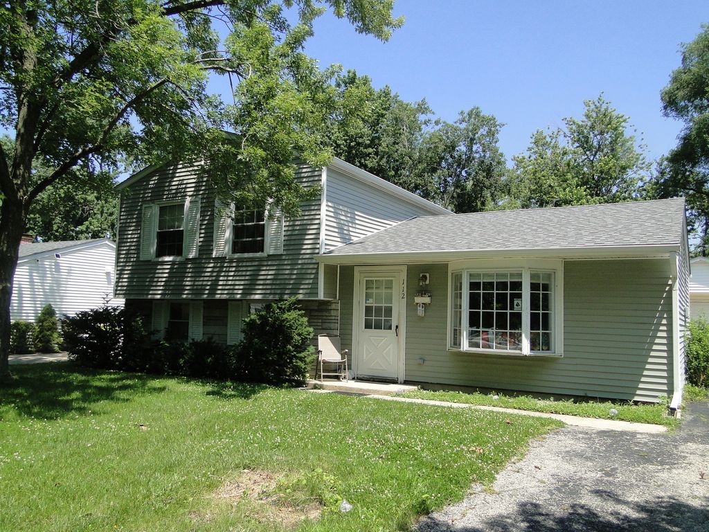 112 Fairlane Drive, Joliet, IL 60435